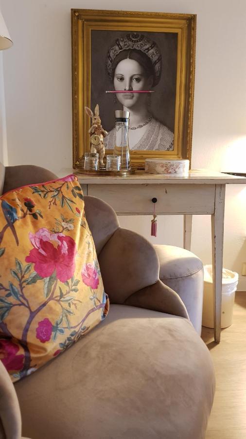 Das Kleine Hotel Iphofen, Fruehstueckszauber, No Waste, Nachhaltig, Nahe Aller Weingueter, Knauf Gips Kg Und Connekt, Kleines Secret Mit Garten & Terrassen, Tv Mirrorring, 55" Tv, Fine Dining, Hunde Willkommen エクステリア 写真